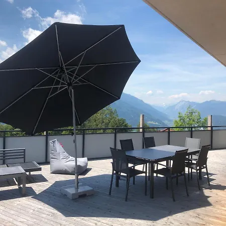 Апартаменты Panorama Moesern