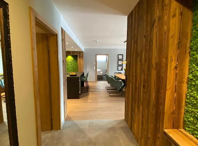 Panorama Moesern Apartman *